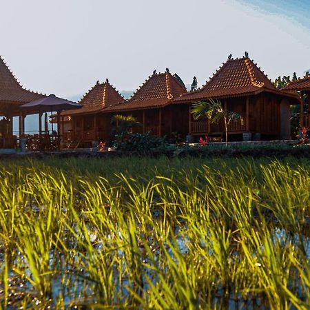 Parlezo Villa Lengkoajang Exterior foto